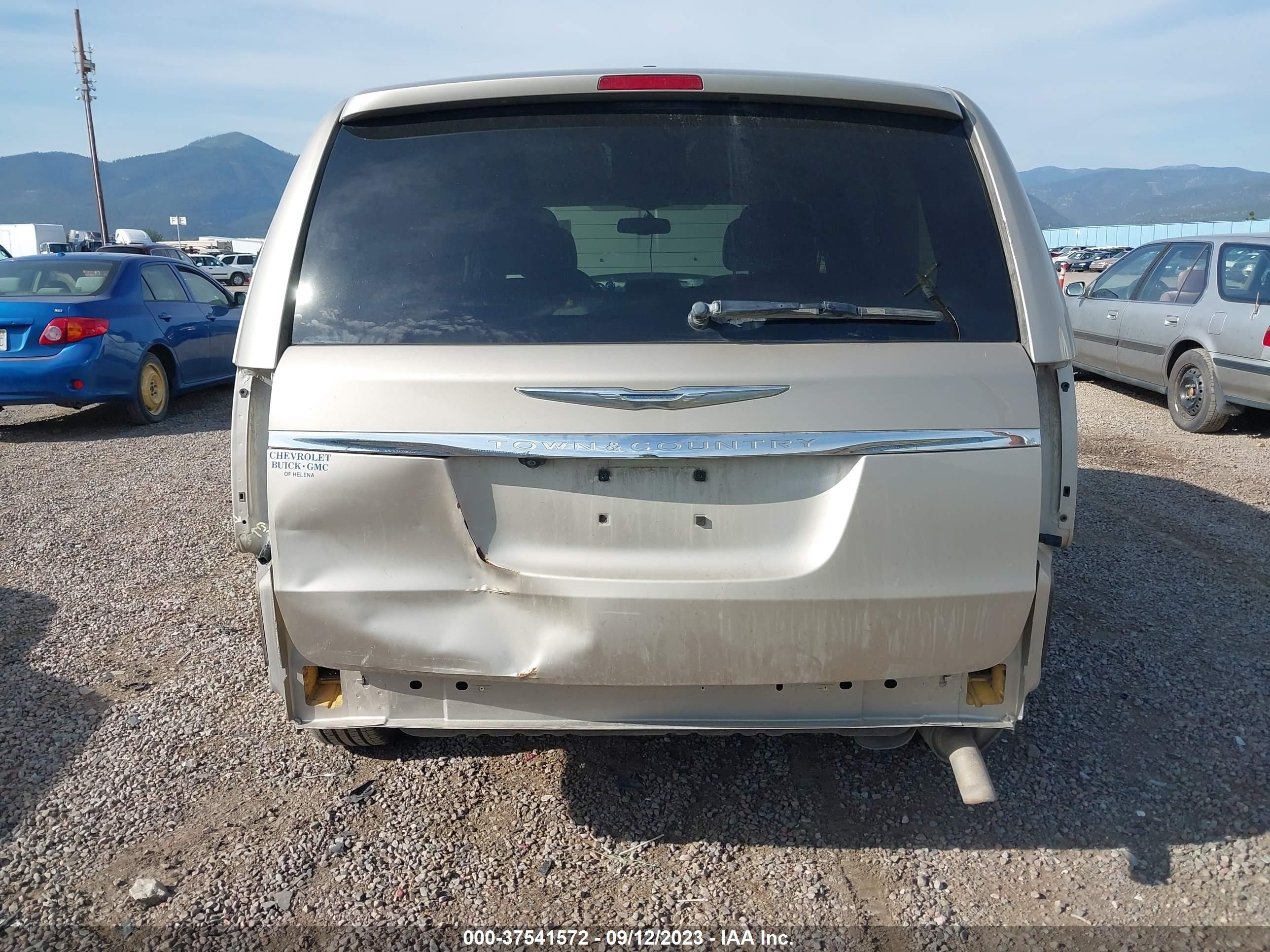 Photo 5 VIN: 2C4RC1BG3CR383425 - CHRYSLER TOWN & COUNTRY 