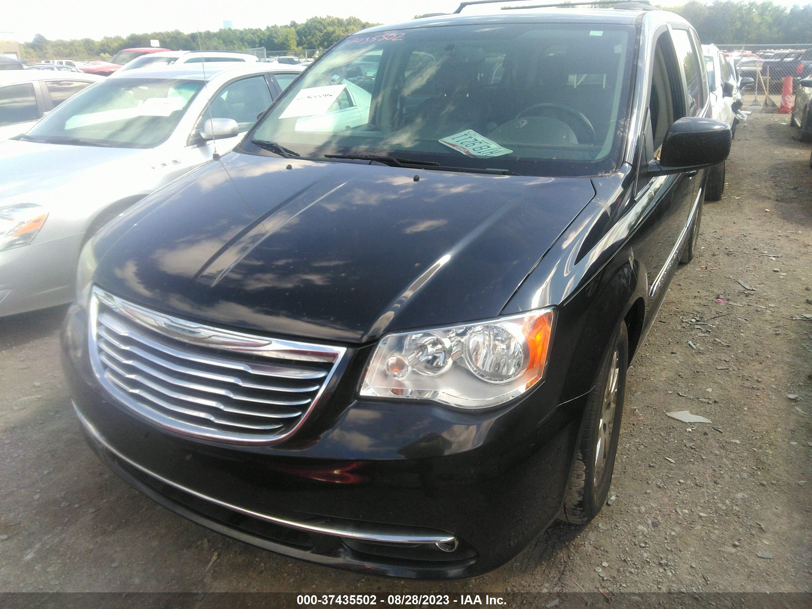 Photo 5 VIN: 2C4RC1BG3CR386938 - CHRYSLER TOWN & COUNTRY 