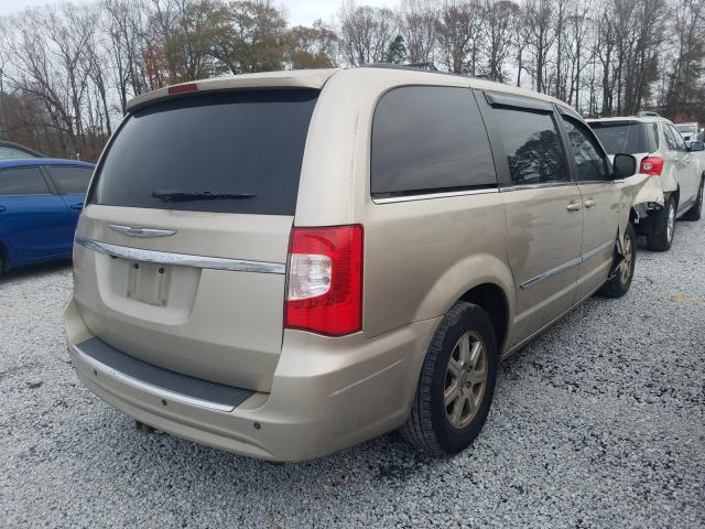 Photo 3 VIN: 2C4RC1BG3DR525483 - CHRYSLER TOWN & COU 