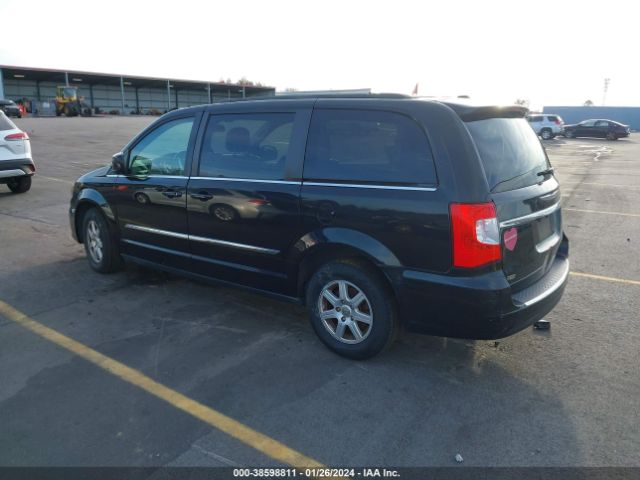 Photo 2 VIN: 2C4RC1BG3DR555163 - CHRYSLER TOWN & COUNTRY 