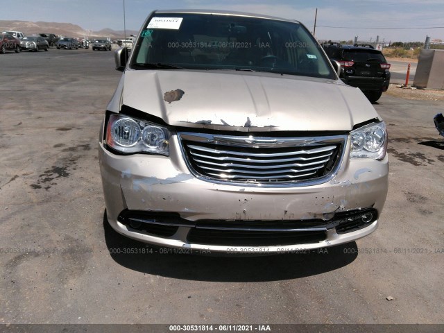 Photo 5 VIN: 2C4RC1BG3DR555809 - CHRYSLER TOWN & COUNTRY 