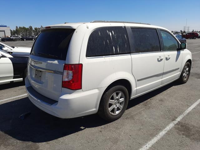 Photo 3 VIN: 2C4RC1BG3DR584131 - CHRYSLER TOWN &AMP COU 