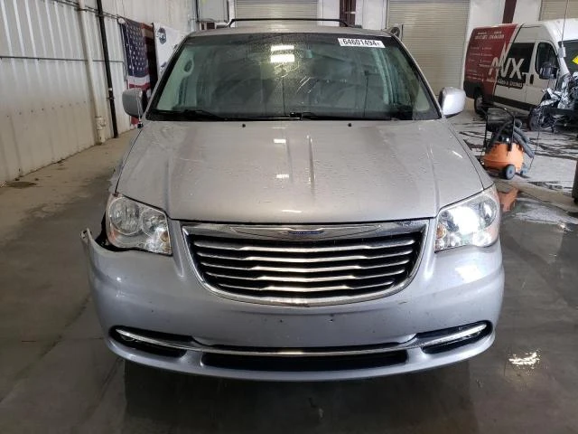 Photo 4 VIN: 2C4RC1BG3DR632565 - CHRYSLER TOWN & COU 