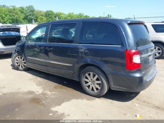 Photo 2 VIN: 2C4RC1BG3DR689820 - CHRYSLER TOWN AND COUNTRY 