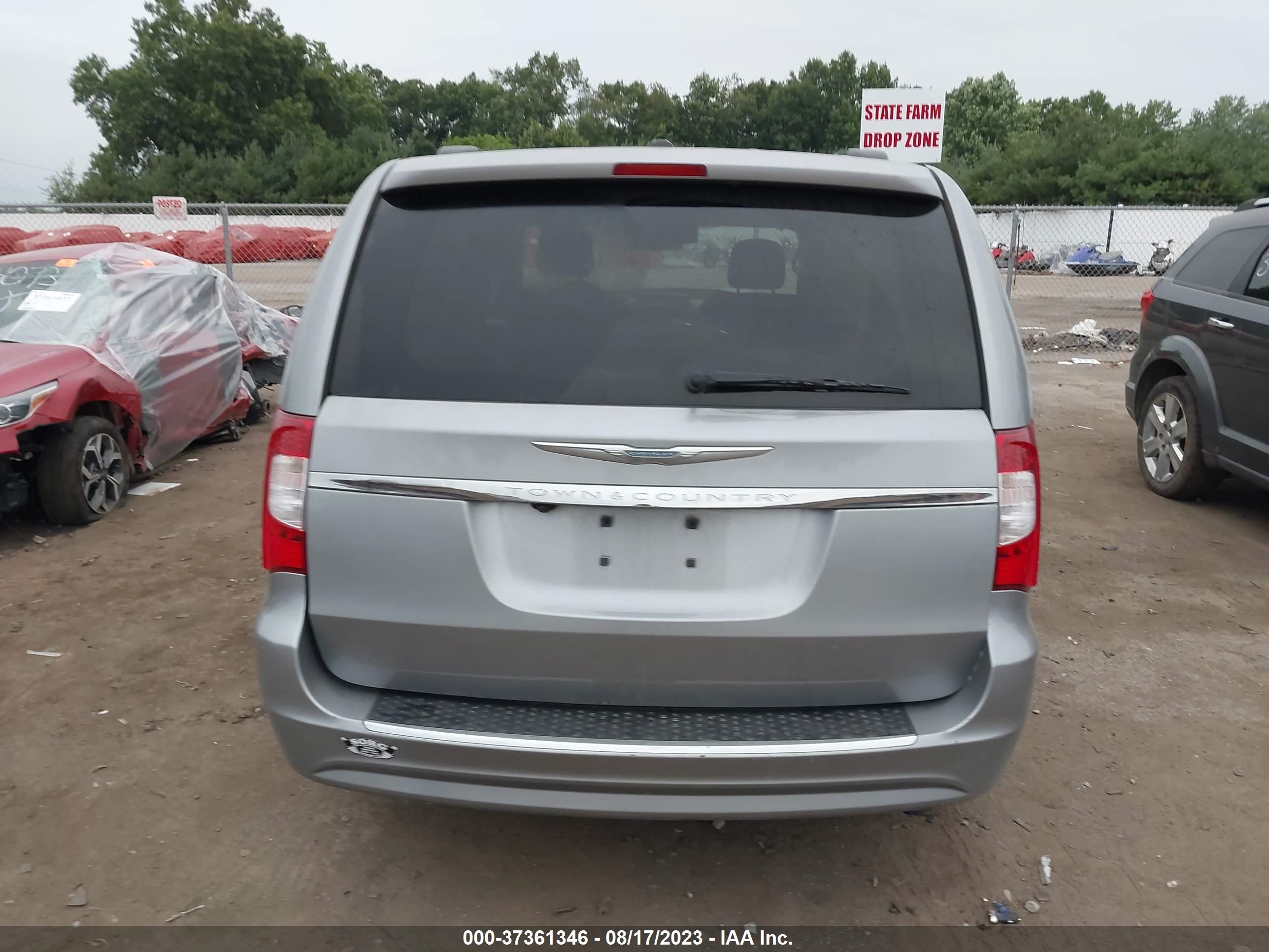 Photo 16 VIN: 2C4RC1BG3DR708513 - CHRYSLER TOWN & COUNTRY 