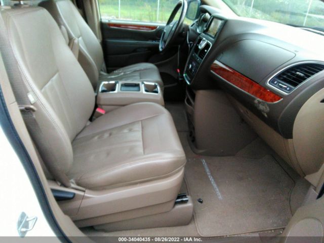 Photo 4 VIN: 2C4RC1BG3DR720239 - CHRYSLER TOWN & COUNTRY 