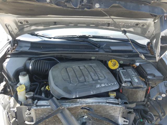 Photo 6 VIN: 2C4RC1BG3DR737526 - CHRYSLER TOWN & COU 