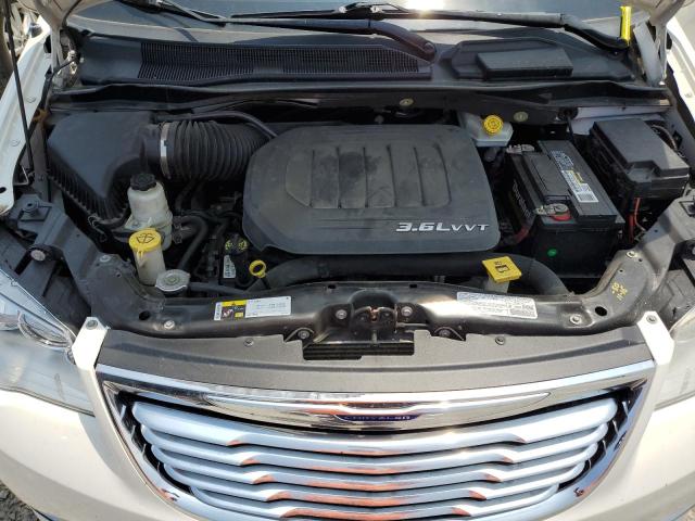 Photo 11 VIN: 2C4RC1BG3DR744170 - CHRYSLER TOWN & COU 