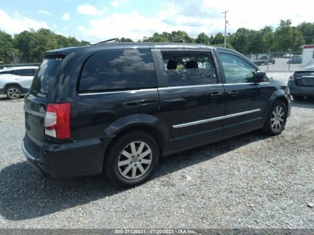 Photo 3 VIN: 2C4RC1BG3DR744816 - CHRYSLER TOWN & COUNTRY 