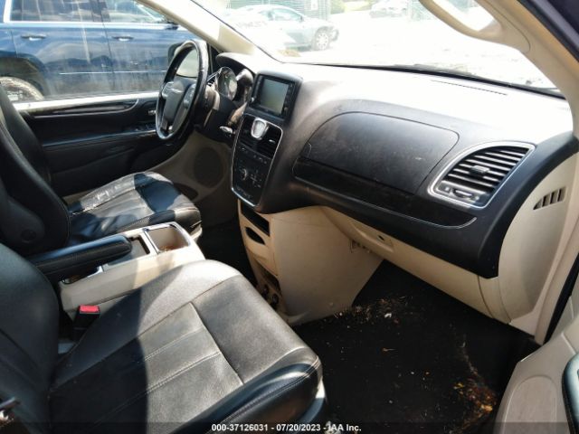 Photo 4 VIN: 2C4RC1BG3DR744816 - CHRYSLER TOWN & COUNTRY 