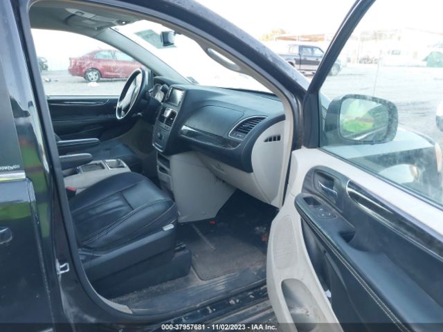 Photo 4 VIN: 2C4RC1BG3ER268942 - CHRYSLER TOWN & COUNTRY 