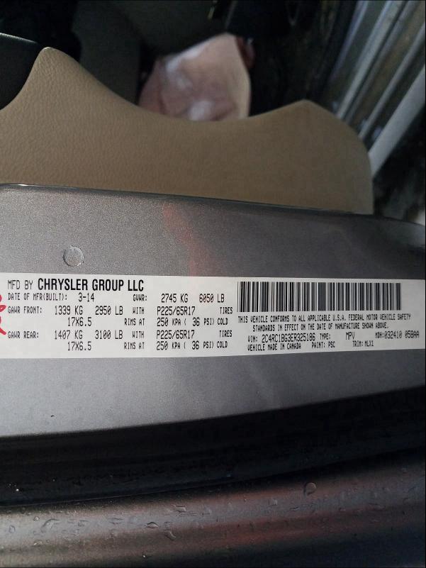 Photo 9 VIN: 2C4RC1BG3ER325186 - CHRYSLER TOWN & COU 