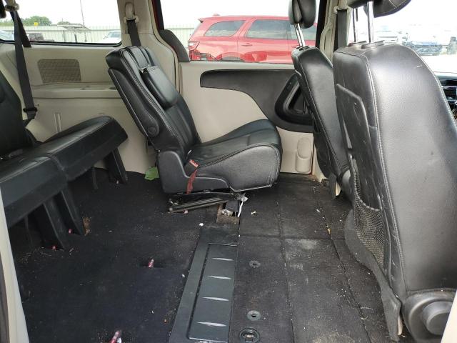 Photo 5 VIN: 2C4RC1BG3ER343199 - CHRYSLER TOWN & COU 