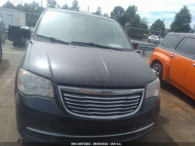 Photo 5 VIN: 2C4RC1BG3ER363341 - CHRYSLER TOWN & COUNTRY 