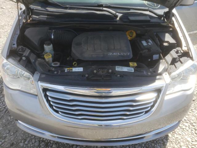 Photo 6 VIN: 2C4RC1BG3FR552069 - CHRYSLER TOWN & COU 