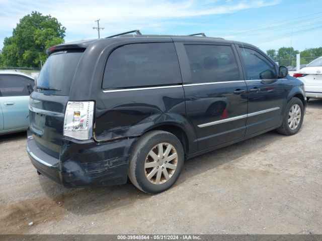 Photo 3 VIN: 2C4RC1BG3FR554002 - CHRYSLER TOWN AND COUNTRY 