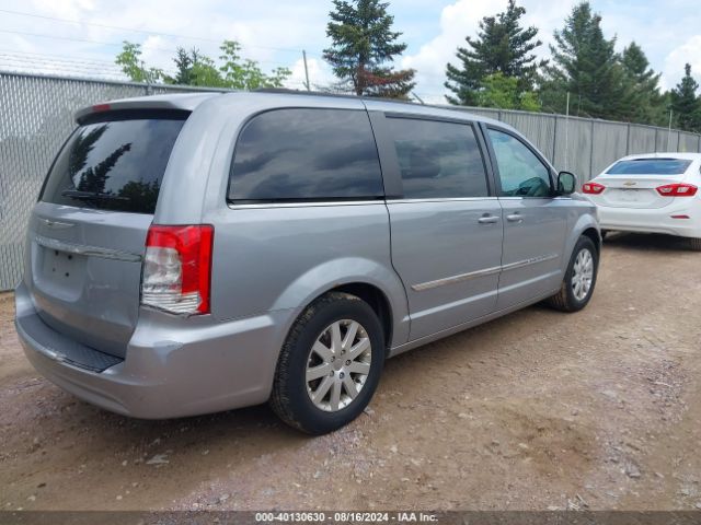 Photo 3 VIN: 2C4RC1BG3FR562231 - CHRYSLER TOWN AND COUNTRY 