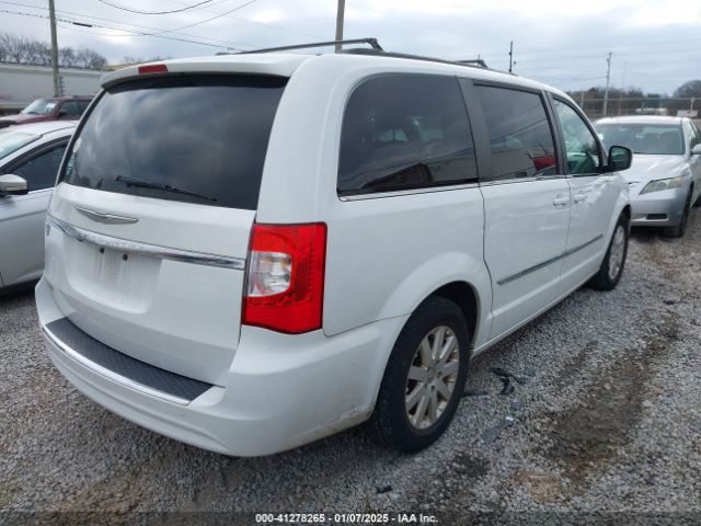 Photo 3 VIN: 2C4RC1BG3FR661955 - CHRYSLER TOWN AND COUNTRY 