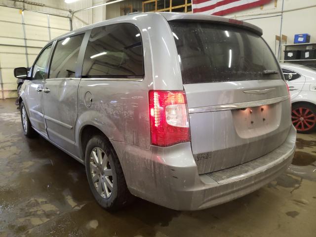 Photo 2 VIN: 2C4RC1BG3FR716999 - CHRYSLER TOWN & COU 