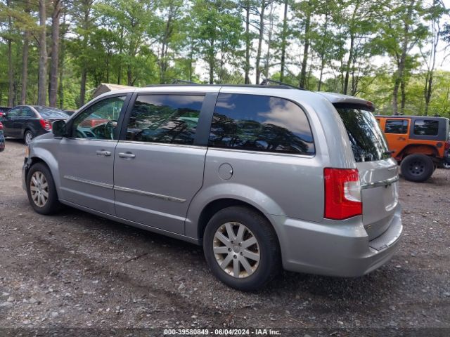 Photo 2 VIN: 2C4RC1BG3FR717649 - CHRYSLER TOWN AND COUNTRY 