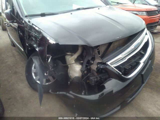 Photo 5 VIN: 2C4RC1BG3FR742972 - CHRYSLER TOWN & COUNTRY 