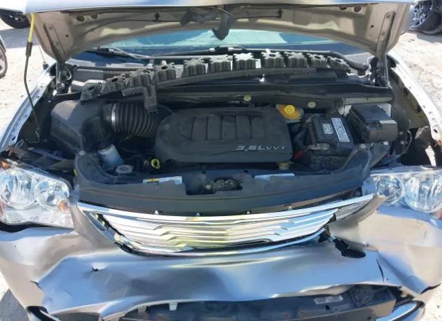 Photo 9 VIN: 2C4RC1BG3GR111737 - CHRYSLER TOWN & COUNTRY 