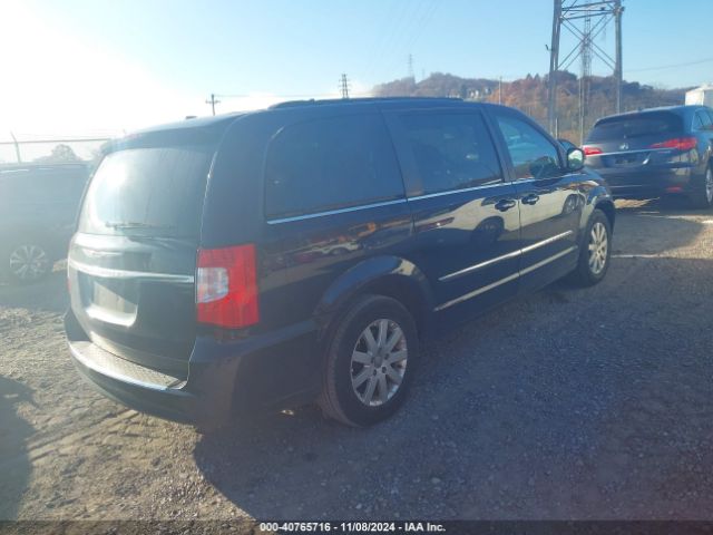 Photo 3 VIN: 2C4RC1BG3GR127565 - CHRYSLER TOWN AND COUNTRY 