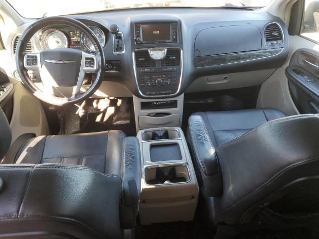 Photo 7 VIN: 2C4RC1BG3GR142339 - CHRYSLER TOWN & COU 