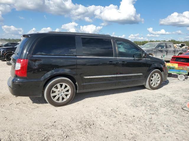 Photo 2 VIN: 2C4RC1BG3GR165748 - CHRYSLER TOWN & COU 