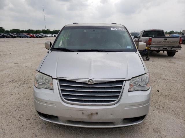 Photo 4 VIN: 2C4RC1BG3GR166639 - CHRYSLER TOWN & COU 