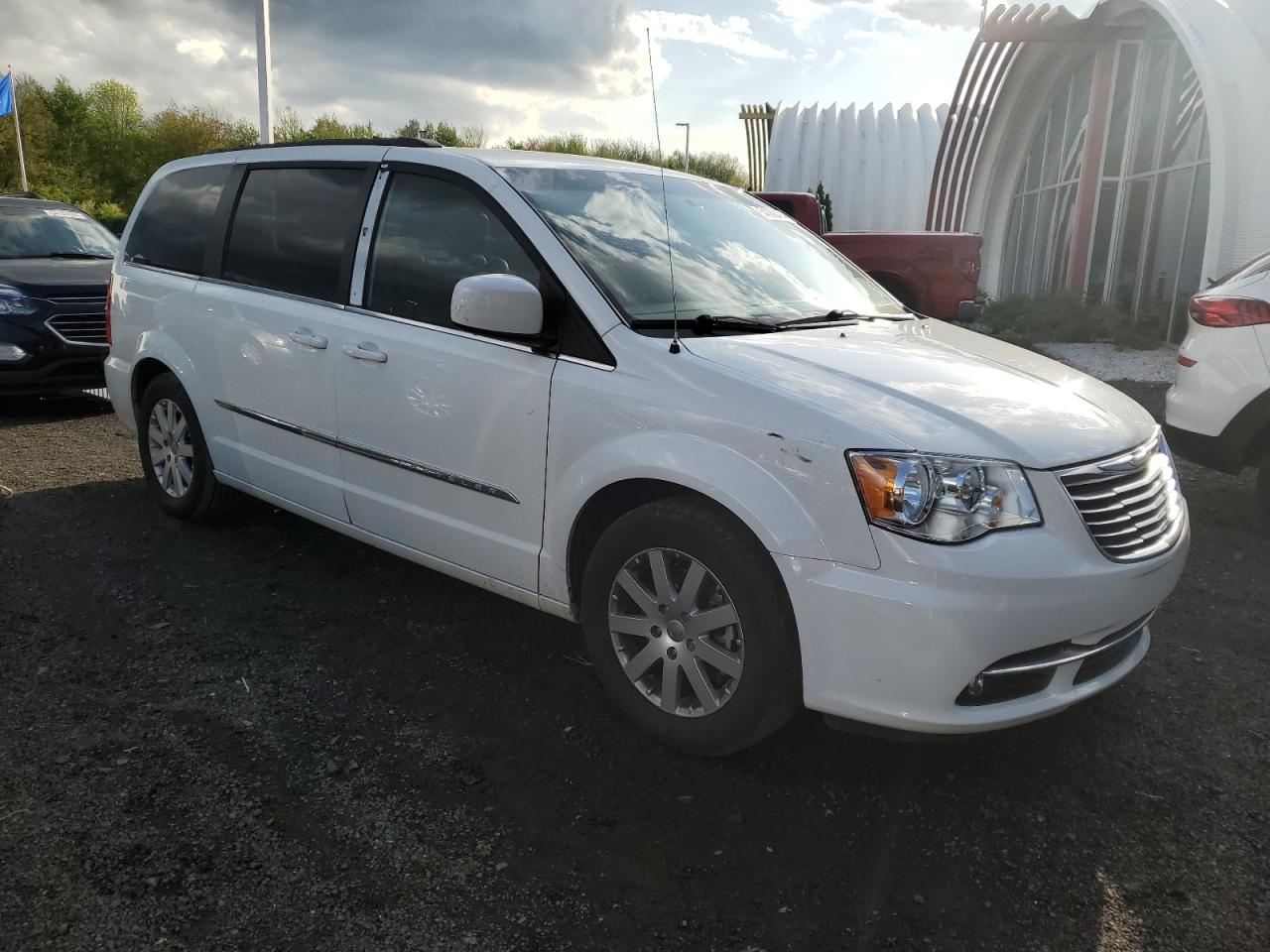 Photo 3 VIN: 2C4RC1BG3GR187961 - CHRYSLER TOWN & COUNTRY 