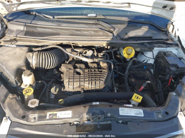 Photo 9 VIN: 2C4RC1BG3GR214639 - CHRYSLER TOWN AND COUNTRY 