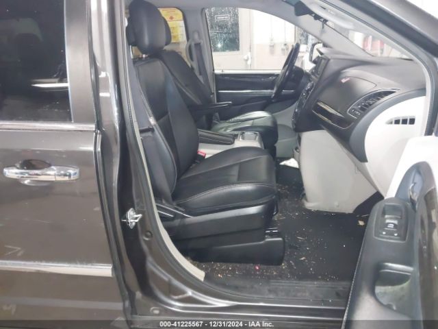 Photo 4 VIN: 2C4RC1BG3GR221557 - CHRYSLER TOWN AND COUNTRY 
