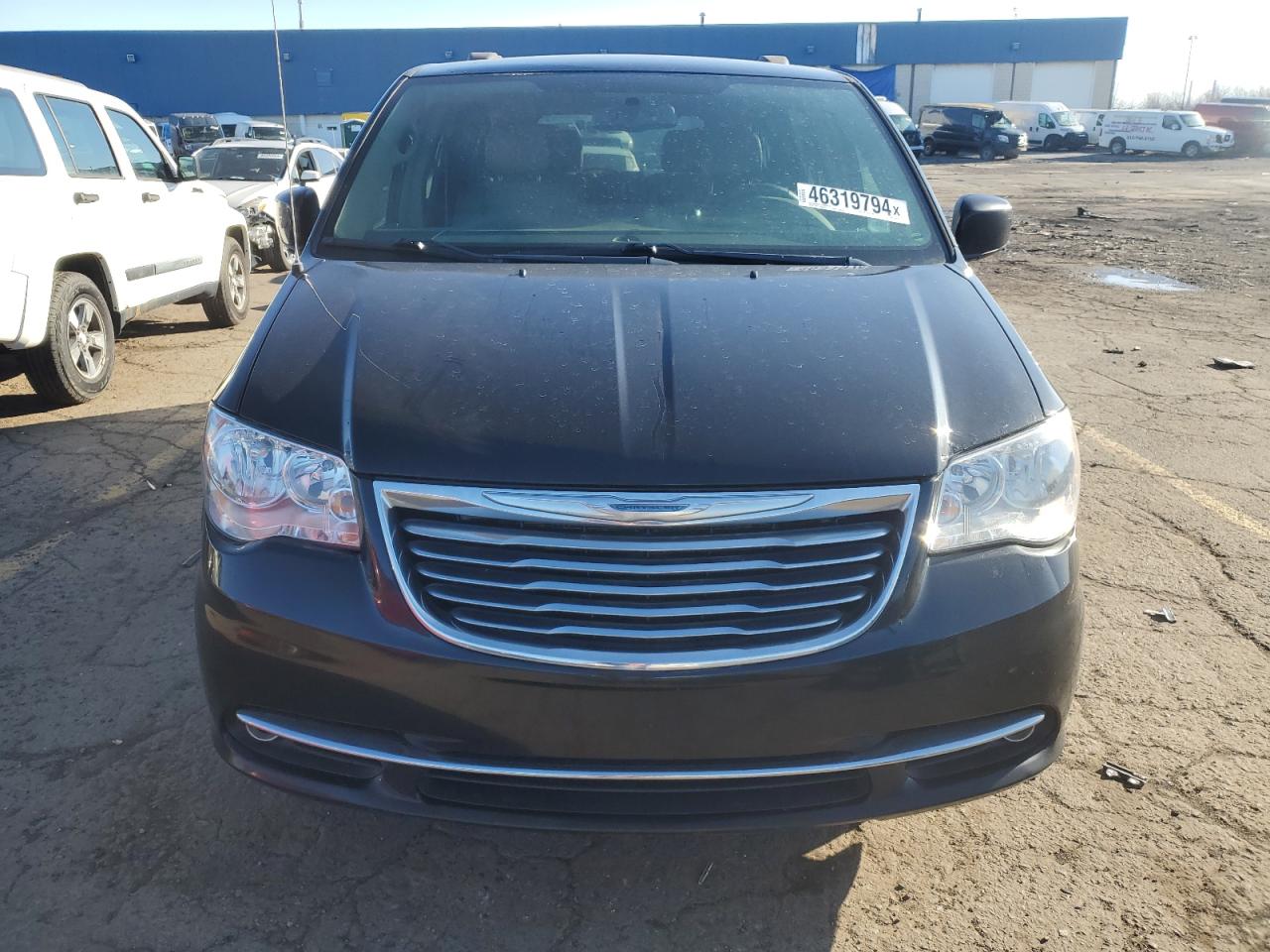 Photo 4 VIN: 2C4RC1BG3GR256812 - CHRYSLER TOWN & COUNTRY 