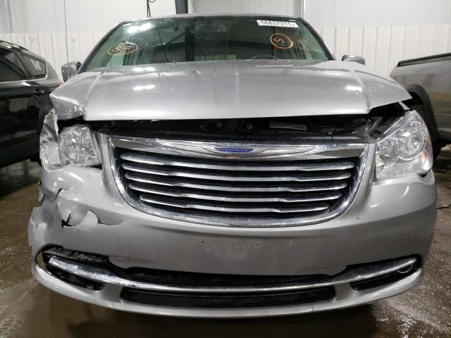 Photo 8 VIN: 2C4RC1BG3GR304311 - CHRYSLER TOWN &AMP COU 