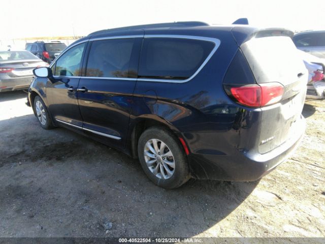 Photo 2 VIN: 2C4RC1BG3HR512576 - CHRYSLER PACIFICA 