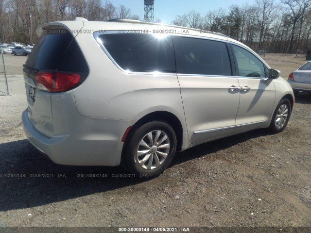 Photo 3 VIN: 2C4RC1BG3HR655057 - CHRYSLER PACIFICA 