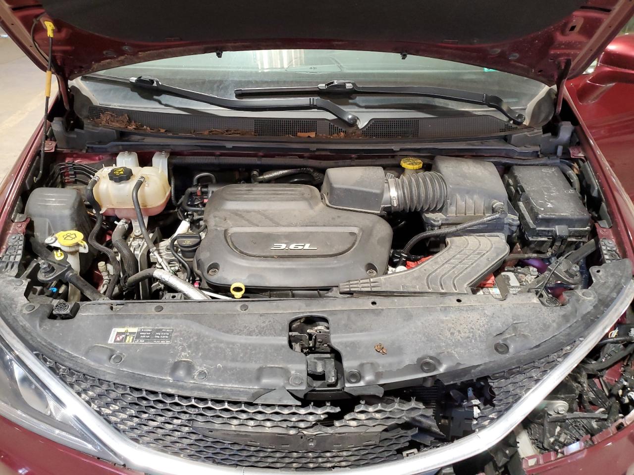 Photo 10 VIN: 2C4RC1BG3HR665572 - CHRYSLER PACIFICA 