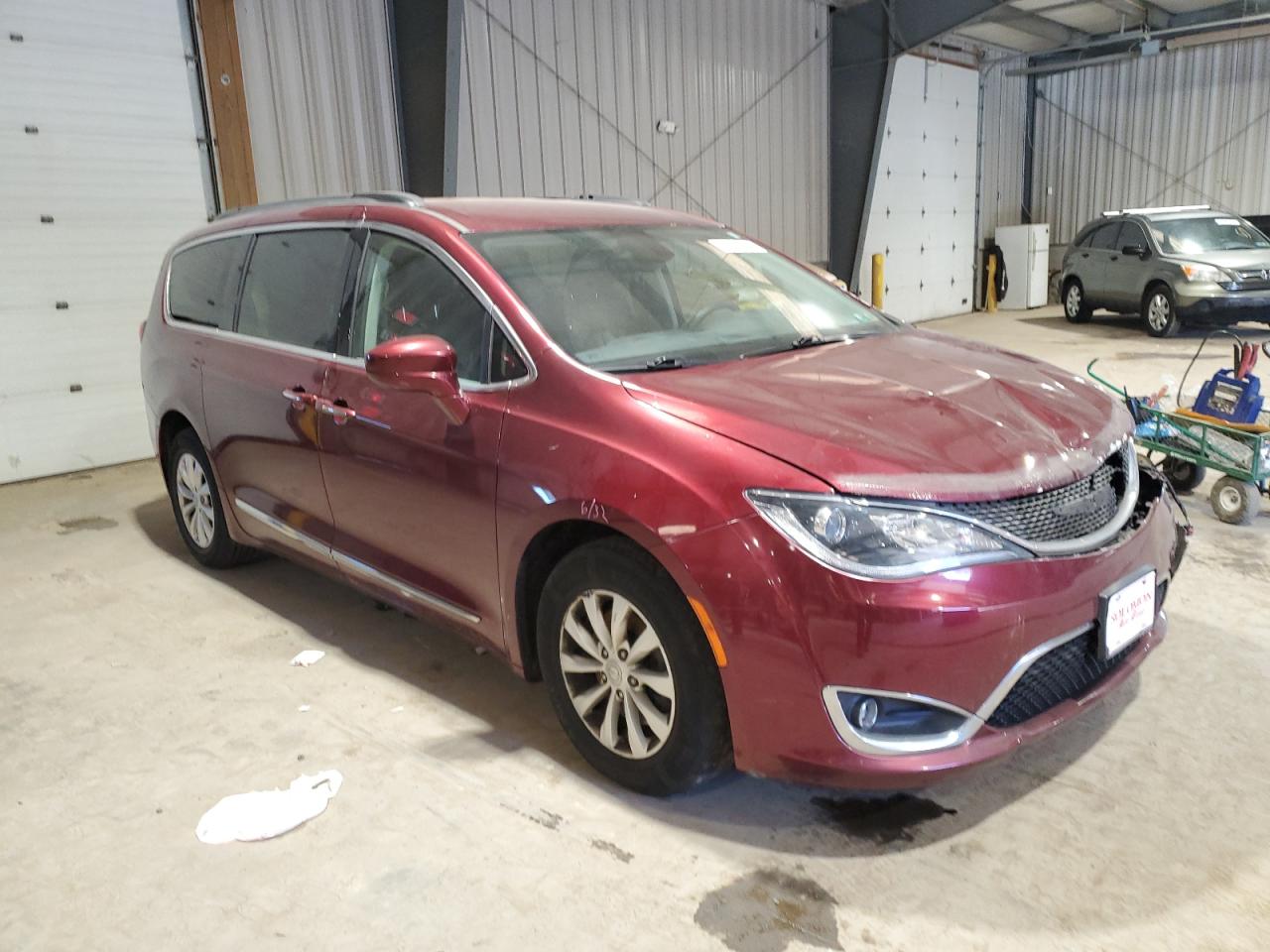 Photo 3 VIN: 2C4RC1BG3HR665572 - CHRYSLER PACIFICA 