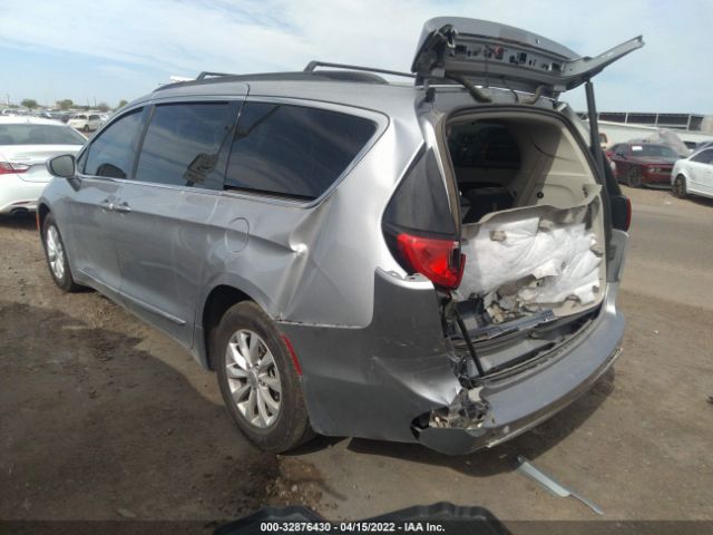 Photo 2 VIN: 2C4RC1BG3HR747270 - CHRYSLER PACIFICA 