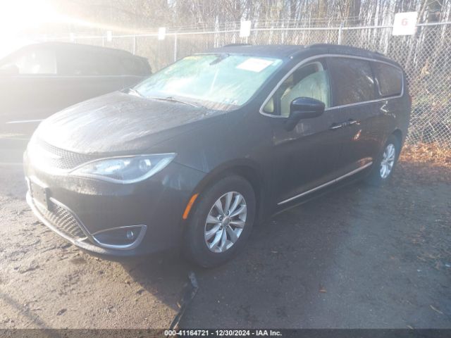 Photo 1 VIN: 2C4RC1BG3HR747995 - CHRYSLER PACIFICA 