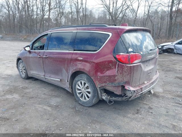 Photo 2 VIN: 2C4RC1BG3HR752761 - CHRYSLER PACIFICA 