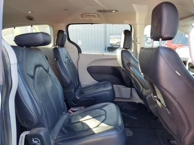 Photo 10 VIN: 2C4RC1BG3JR110742 - CHRYSLER PACIFICA 