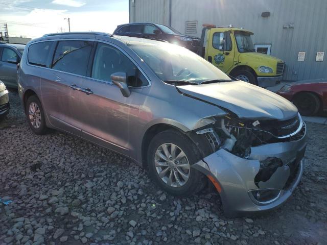 Photo 3 VIN: 2C4RC1BG3JR110742 - CHRYSLER PACIFICA 