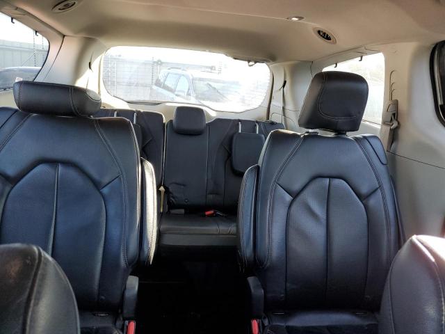 Photo 9 VIN: 2C4RC1BG3JR110742 - CHRYSLER PACIFICA 