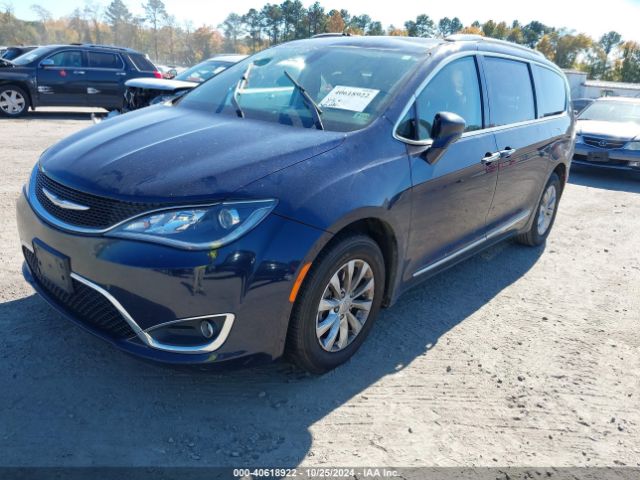 Photo 1 VIN: 2C4RC1BG3JR114385 - CHRYSLER PACIFICA 