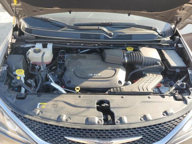 Photo 11 VIN: 2C4RC1BG3JR114709 - CHRYSLER PACIFICA 