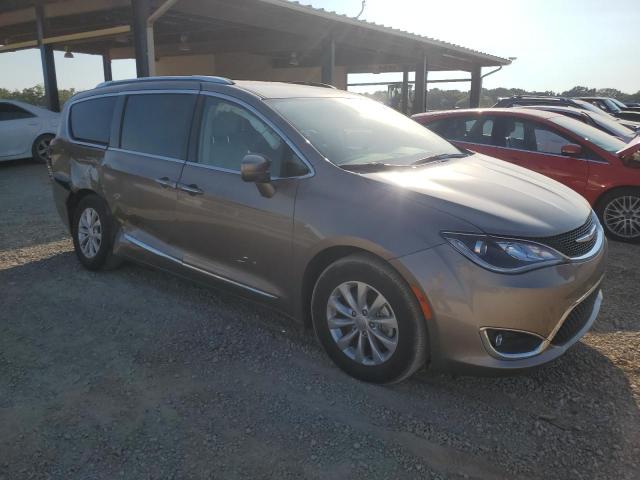 Photo 3 VIN: 2C4RC1BG3JR114709 - CHRYSLER PACIFICA 