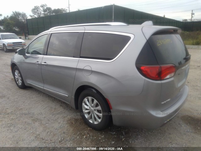 Photo 2 VIN: 2C4RC1BG3JR122731 - CHRYSLER PACIFICA 