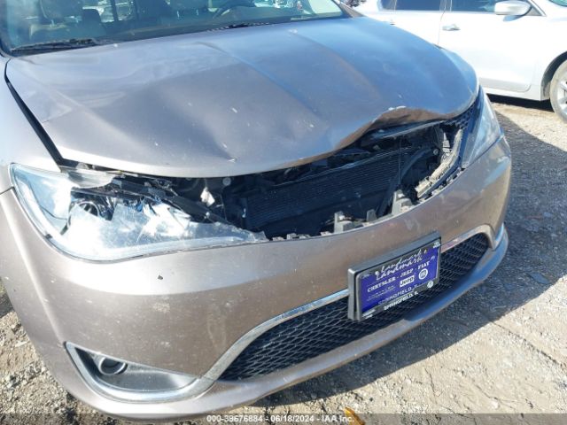 Photo 5 VIN: 2C4RC1BG3JR159035 - CHRYSLER PACIFICA 